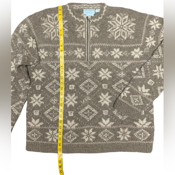 Nomadic Traders, Hand knit Wool Sweater - Picture 7 of 8